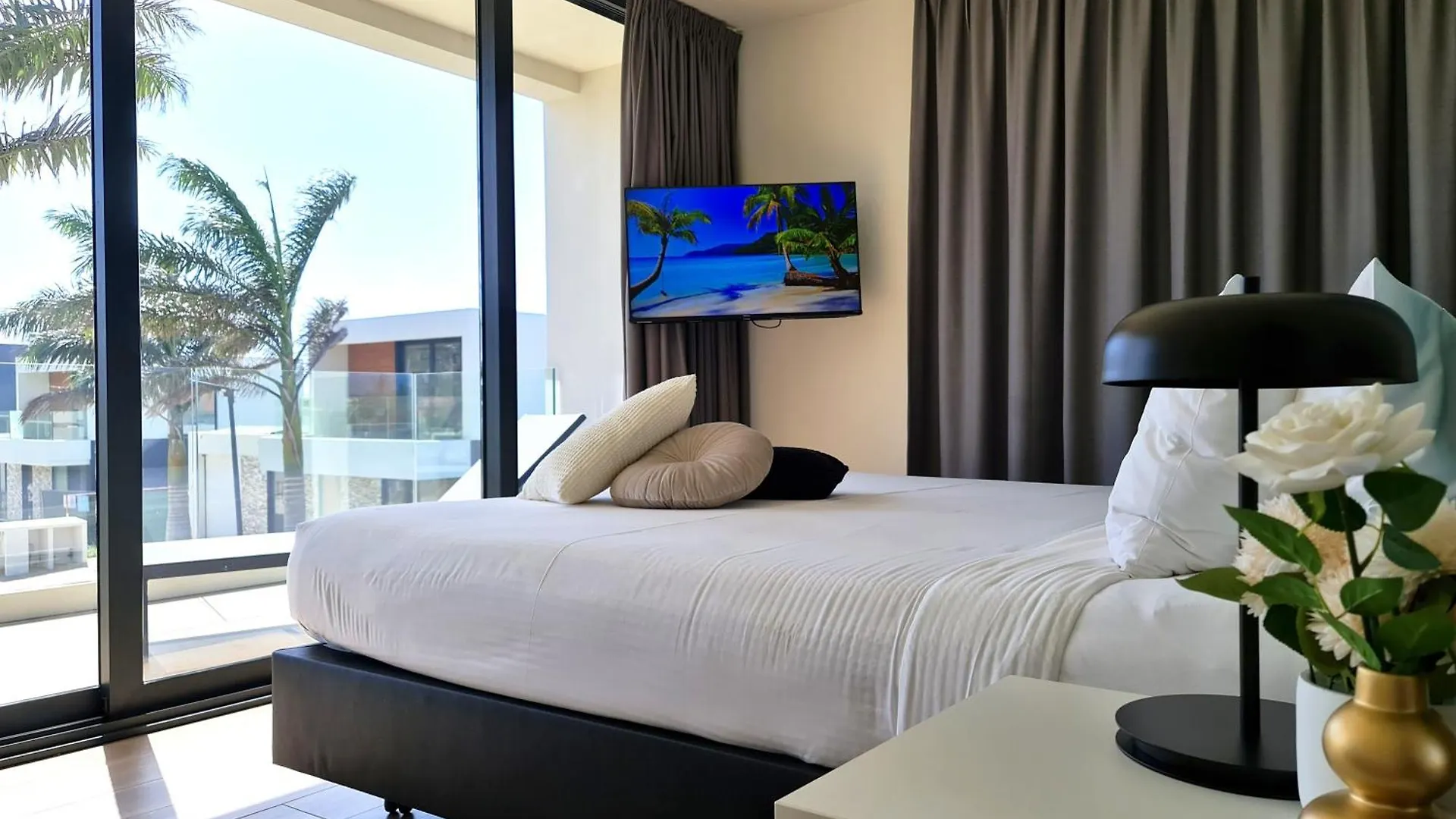 Villa Tuscany Residence Aruba Palm Beach