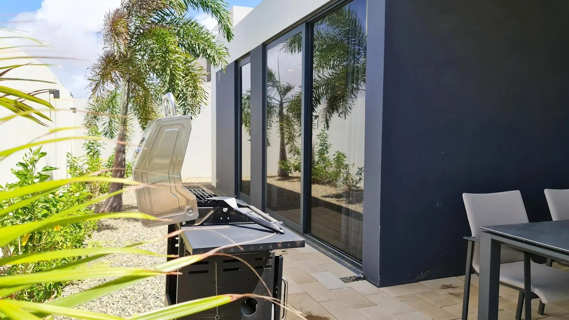 Tuscany Residence Aruba Palm Beach Villa