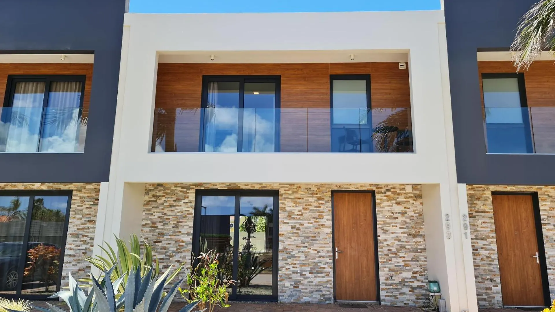 Tuscany Residence Aruba Palm Beach 0*,